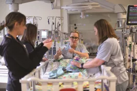 Nurse working in ICU