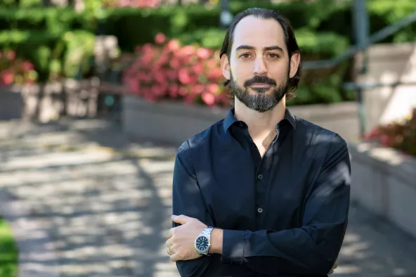 Portrait of Juan Martiez outside 