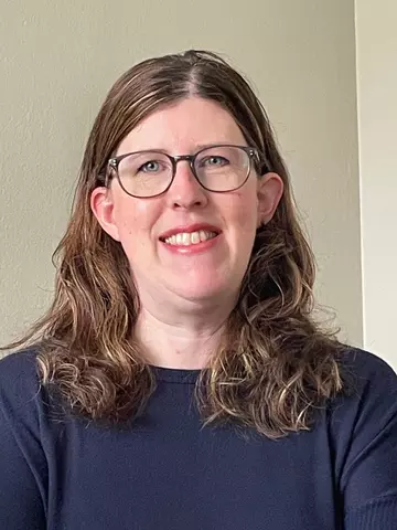 Portrait of Michelle Hodson